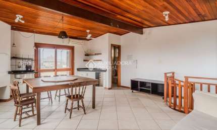 Cobertura na Azenha, 150m², 3 quartos, 1 suíte, 3 banheiros