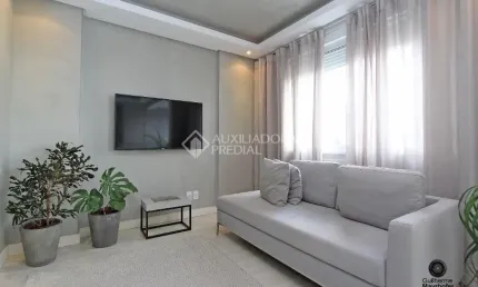 Apartamento de 2 quartos com 1 vaga à venda no bairro passo da areia em porto alegre