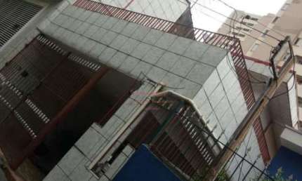SOBRADO NA VILA EMA, FRENTE DA ESTAÇÃO SÃO LUCAS - DO LADO DA ESTAÇÃO  NOVA