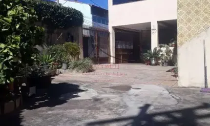 CASA RESIDENCIAL OU COMERCIAL- NO JARDIM SANTA TEREZINHA