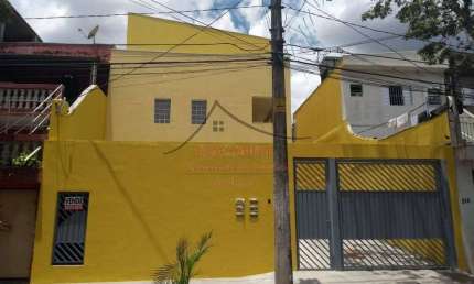 SOBRADO NOVO SEGUNDO DONO CONDOMÍNIO RESIDENCIAL CLARENCIO.