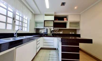 Aluguel Casa Sobrado 3 Dormitórios sendo 1 Suíte - 147m²- Condomínio Solare