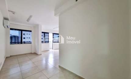 Aluguel Sala Comercial 37m² - Eco Tower Corporate Offices - Jardim São Dimas - São José dos Campos/SP - Ideal para Escritórios Modernos e Negócios.