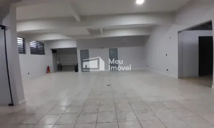 Ponto Comercial Amplo com 350m² no Bairro Palmeiras de São José – Zona Sul de São José dos Campos/SP – Ideal para Empresas, Depósitos ou Oficinas