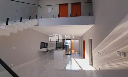 Sobrado Novo Alto Padrão com Piscina, 3 Suítes e Escritório no Loteamento Floresta
