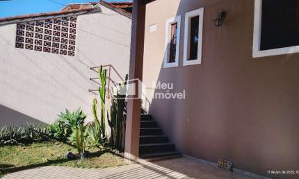 Aluguel e Venda – Casa 3 Dormitórios com Suíte – 124m² – Jardim das Indústrias – São José dos Campos