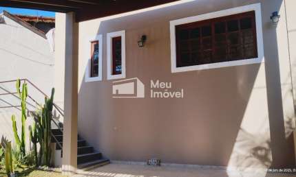 LUC Aluga Casa com lote 250m2 3 Quartos (1Suíte) no Jardim das Industrias