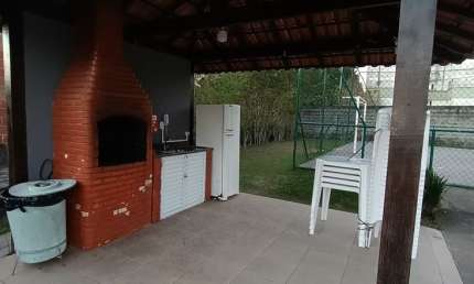 Total Ville III – Apartamento Conservado, de Quina e com Piso Vinílico!