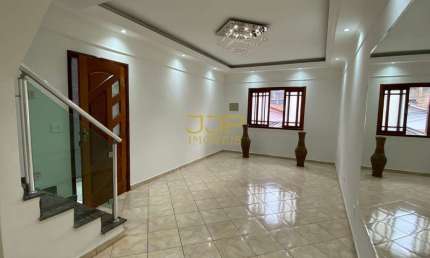 Sobrado com 3 quartos sendo 1 Suite, 124 m², à venda por R$ 750.000 Jardim Terezópolis - Guarulhos, SP