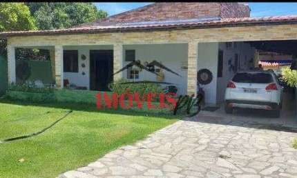 Casa na Praia de Carapibus. com 4 Quartos sendo 3 suítes a 200 m da praia