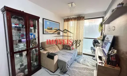 Apartamento mobiliado em Manaíra, aproximadamente 500 metros da praia.