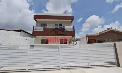 Apartamento com 2 quartos sendo 1 suíte no valentina com ótima localização.