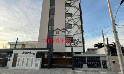 Flat mobiliado a 500 metros da praia de Intermares.