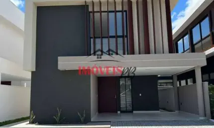 Casa em condomínio fechado, com alta sofisticação e conforto com 4 quartos