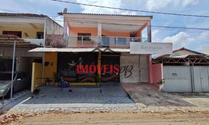 Casa na principal do Valentina muito bem localizada com 3 quartos e 1 suíte