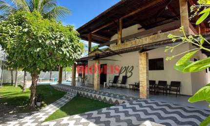 Casa a 50 metros da Praia de Carapibus, com belíssima vista mar, arejada.