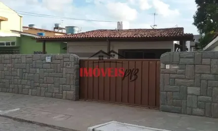 Otima casa no bairro do Geisel com 4 quartos, piscina e escritório
