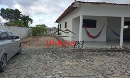 Casa na Praia do Amor super ampla e arejada, com 2 quartos sendo 1 suíte.