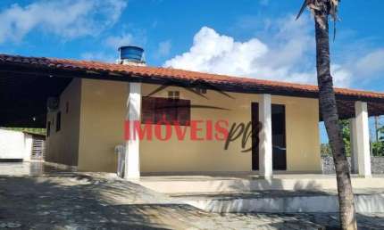 Casa na Praia do Amor super ampla e arejada, com excelente localização.