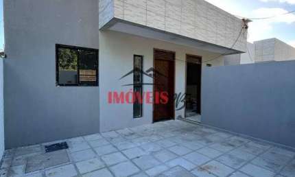 Casa em Paratibe com excelente localização (próximo à principal asfaltada).