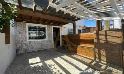 Casa com 2 quartos à venda na Frederico Westphalen, 755, Centro, Imbé por R$ 378.000