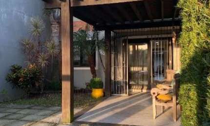 Casa para alugar na Uruguaiana, 875, Centro, Imbé por R$ 2.900