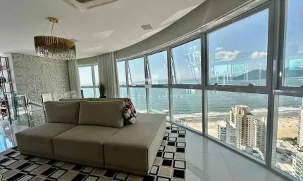 Apartamento mobiliado à venda, Centro, Balneário Camboriú, SC