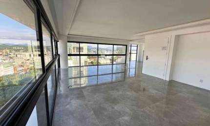 Apartamento com 3 quartos à venda na Rua Sebastião Belli, 100, Centro I, Brusque