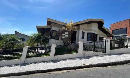 Casa com 3 quartos à venda na Rua Floriano Kohler, 100, Souza Cruz, Brusque