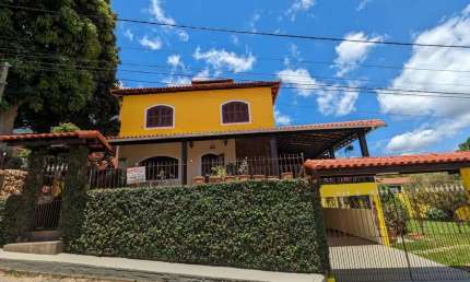 Casa para Venda em Saquarema, Bacaxá, 4 dormitórios, 2 suítes, 4 banheiros