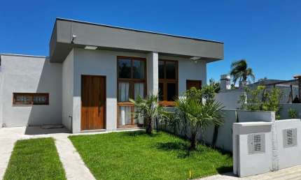 Casa com 3 quartos à venda na Douradinho, 997, Centro, Xangri-Lá, 83 m2 por R$ 550.000