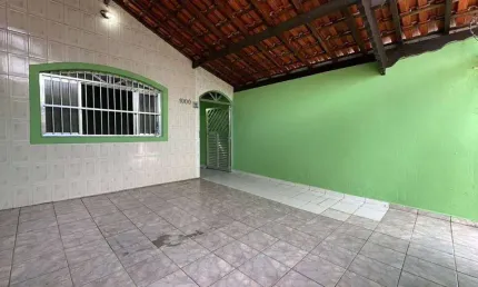 Casa  geminada na mirim zona 2 
próximo ao novo shopping da praia grade