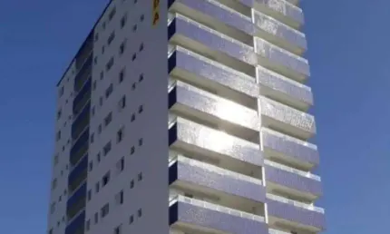 Apartamento com 2 dormitórios na aviação a 200 m do mar com vista mar