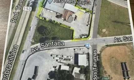 Área comercial com galpão na BR-153, esquina com Av. Santana.