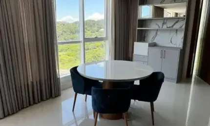 Apartamento no Marina Beach Tower para locação anual