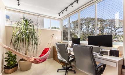 Apartamento 3 quartos com suíte, com vaga Bairro Petrópolis