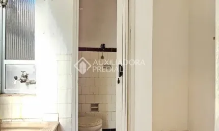 Apartamento com 2 quartos à venda na Rua Coronel Genuino, 300, Centro Histórico, Porto Alegre