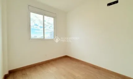 Apartamento com 3 quartos à venda na Rua Monteiro Lobato, 334, Partenon, Porto Alegre