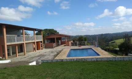 Chácara a venda 5 quartos sendo 1 suíte 2.000 m&#178; R$ 680.000, mobiliada, com escritura