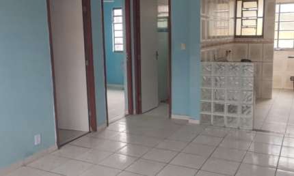 Vendo casa em condomínio na rua das amoreiras em cosmos!