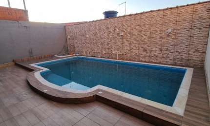 Excelente casa para alugar em Itaquaquecetuba, com 2 dormitórios e piscina!
