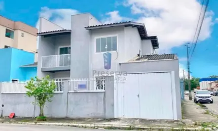 Casa com 4 quartos à venda na Rua Orlandina Amália Pires, Murta, Itajaí