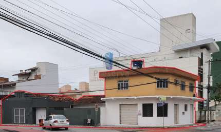 OPORTUNIDADE DE INVESTIMENTO: PRÉDIO COMERCIAL NO CENTRO DE ITAJAÍ