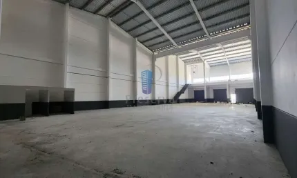 Galpão em construção para locação! Aproveite para adaptar ele ao seu negócio!