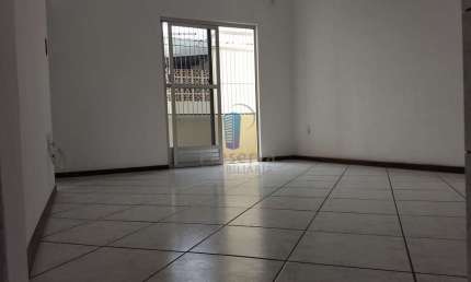 Apartamento para alugar no bairro Dom Bosco - Itajaí/SC