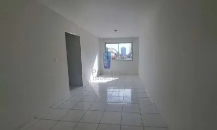 Apartamento com 3 quartos para alugar na Rua Treze de Maio, Centro, Itajaí