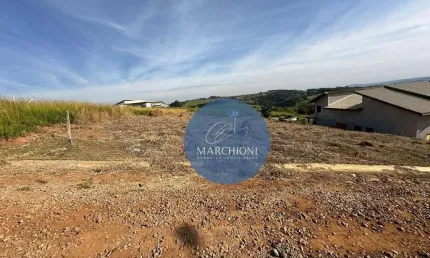 Lote de 1000m2, ótima topografia e vista privilegiada!