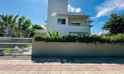 Imóvel para venda com 120 metros quadrados com 3 quartos em Barra da Lagoa - Florianópolis - SC