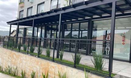 Loja comercial para venda tem 30 metros quadrados em Carvoeira - Florianópolis - SC