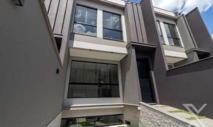 Casa com 3 quartos à venda em Água Verde, Blumenau , 138 m2 por R$ 760.000